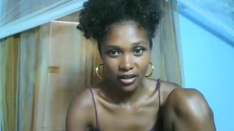 gggloria online show from January 14, 7:25 am