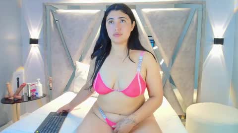 Danna Astrom online show from September 10, 11:49 pm