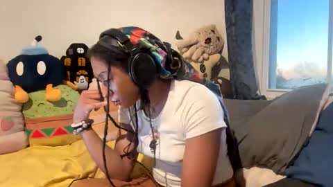 ghastgirlt_t online show from October 30, 11:05 pm