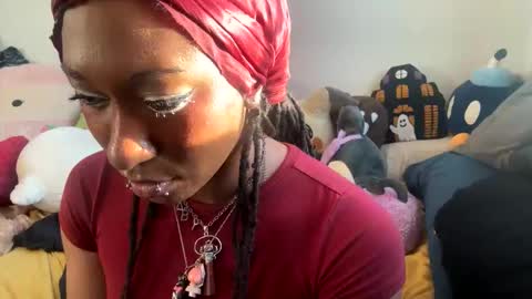 ghastgirlt_t online show from November 25, 9:37 pm