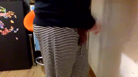 ghets2083 online show from February 14, 7:10 pm