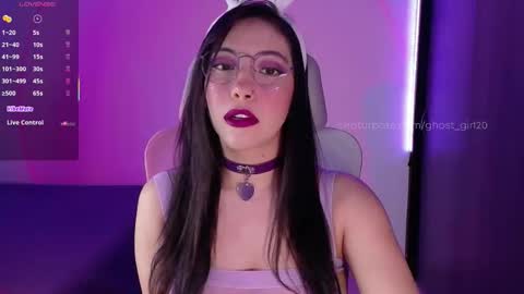 Snapshot of ghost_girl20 chatting on October 29, 3:53 am Im Jenn Next stream Monday - start -5 GMT online show from October 29, 3:53 am