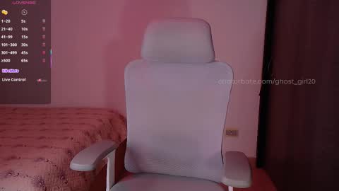 Snapshot of ghost_girl20 chatting on December 14, 12:05 am Im Jenn Next stream Monday - start -5 GMT online show from December 14, 12:05 am