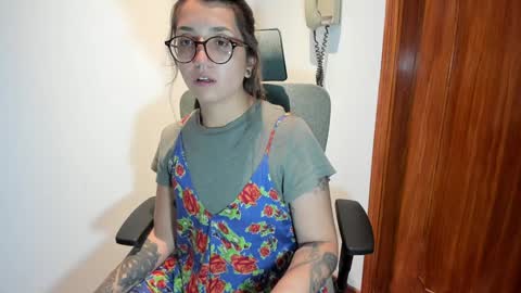 andy online show from December 4, 2:31 am