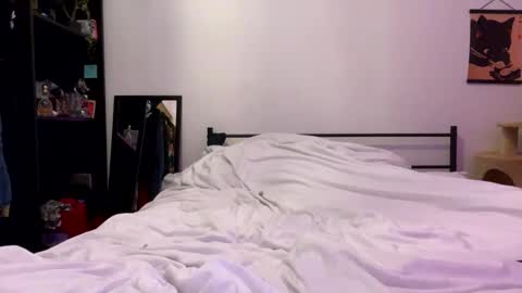 Snapshot of ghostpetal chatting on October 18, 2:58 am ghostpetal online show from October 18, 2:58 am