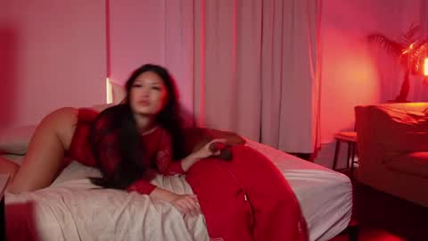 Suki Babyy online show from April 11, 7:45 am