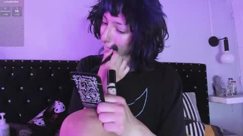 Allison  online show from February 10, 5:17 pm