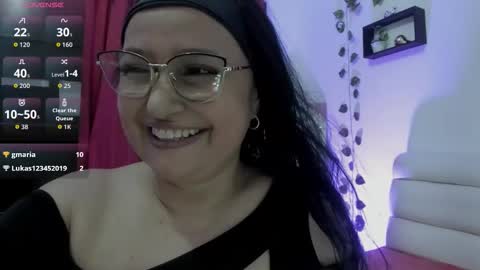 Snapshot of gia_nahomi chatting on September 17, 10:55 pm nahomi online show from September 17, 10:55 pm