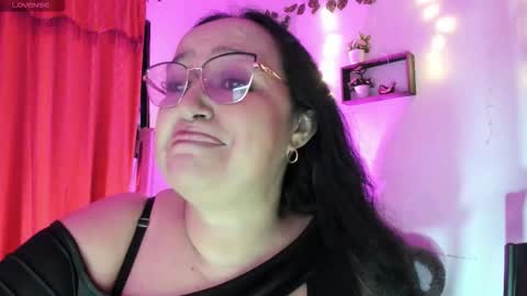 nahomi online show from November 24, 10:53 pm