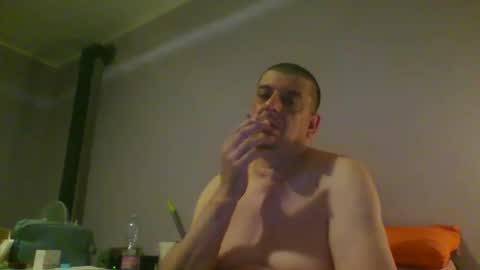 Snapshot of giaco1982 chatting on May 5, 3:36 am samuel online show from May 5, 3:36 am