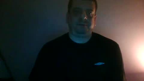 Snapshot of giaco1982 chatting on June 7, 6:17 am samuel online show from June 7, 6:17 am