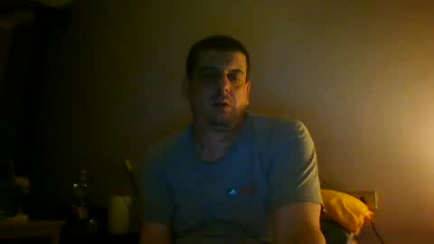 Snapshot of giaco1982 chatting on June 8, 3:18 am samuel online show from June 8, 3:18 am