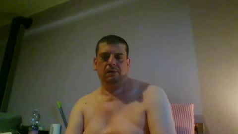 Snapshot of giaco1982 chatting on June 30, 4:24 am samuel online show from June 30, 4:24 am