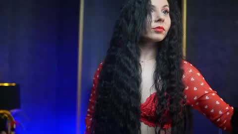  Gia  online show from March 19, 8:02 pm