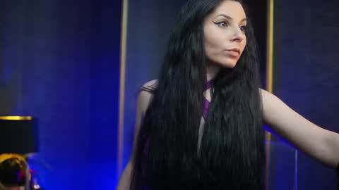  Gia  online show from March 29, 7:14 pm