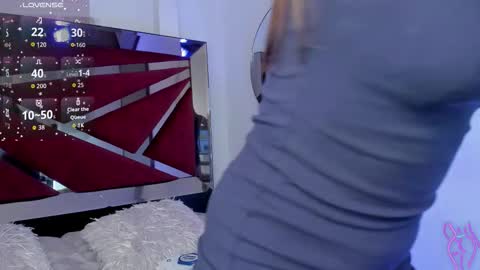 Gia  online show from March 2, 5:42 pm