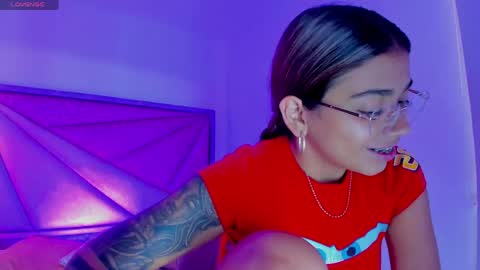 Gia  online show from April 14, 6:03 pm