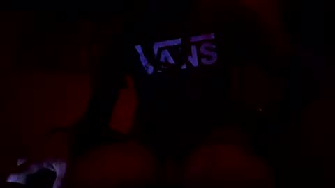 giancrivelli04 online show from October 1, 7:03 am