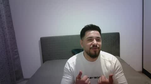 Snapshot of gianiboy99 chatting on May 6, 9:31 pm Giani online show from May 6, 9:31 pm