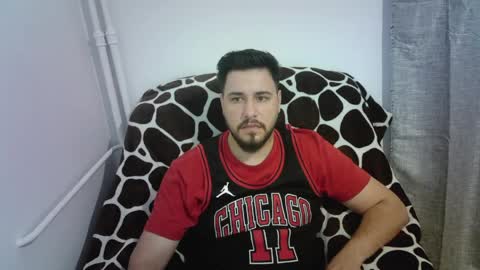 Snapshot of gianiboy99 chatting on May 11, 7:00 pm Giani online show from May 11, 7:00 pm
