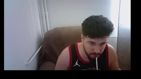 Snapshot of gianiboy99 chatting on June 4, 4:35 pm Giani online show from June 4, 4:35 pm