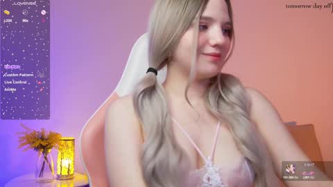 Roxy online show from March 3, 3:08 am