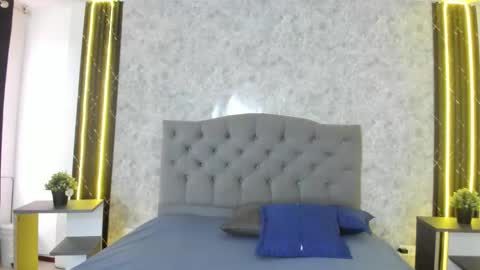 Snapshot of giannaslimjb chatting on February 19, 7:21 pm giannaslimjb online show from February 19, 7:21 pm