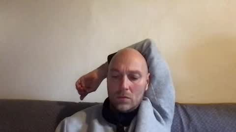 Snapshot of giannipaciotti chatting on December 19, 10:02 am giannipaciotti online show from December 19, 10:02 am