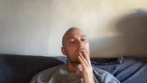 Snapshot of giannipaciotti chatting on December 21, 10:28 am giannipaciotti online show from December 21, 10:28 am