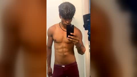 Snapshot of gianosilva chatting on August 3, 11:05 am gianosilva online show from August 3, 11:05 am