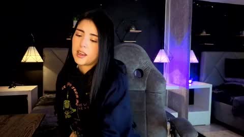 Gia online show from November 6, 1:45 pm