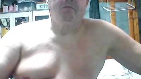 gibbop online show from June 16, 3:58 pm