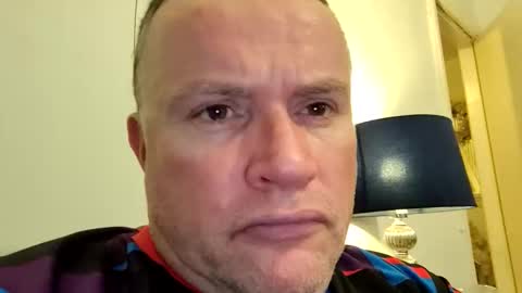 giddyup2222222 online show from December 19, 1:01 am