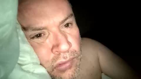 giddyup2222222 online show from March 8, 5:44 am