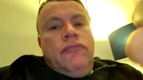 giddyup2222222 online show from March 27, 12:27 am