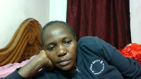 Snapshot of gift2030 chatting on September 12, 9:59 pm gift2030 online show from September 12, 9:59 pm