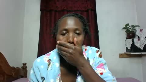 Snapshot of gift2030 chatting on October 7, 4:20 am gift2030 online show from October 7, 4:20 am