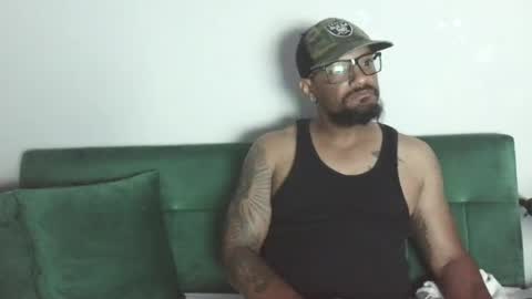 Snapshot of gifted_bucknasty chatting on July 10, 2:16 am Gifted online show from July 10, 2:16 am