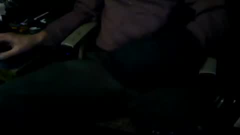 Snapshot of giftedbiker11 chatting on January 21, 4:32 am giftedbiker online show from January 21, 4:32 am