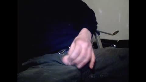 Snapshot of giftedbiker11 chatting on February 22, 5:55 am giftedbiker online show from February 22, 5:55 am