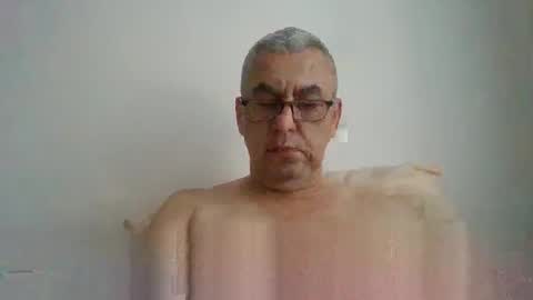Snapshot of gigi1970 chatting on April 29, 8:07 am gigi1970 online show from April 29, 8:07 am