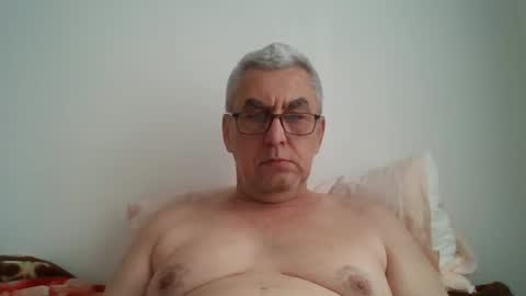 Snapshot of gigi1970 chatting on May 17, 3:41 pm gigi1970 online show from May 17, 3:41 pm