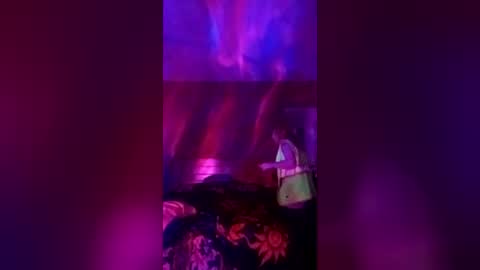 gigi456865 online show from August 9, 7:35 am