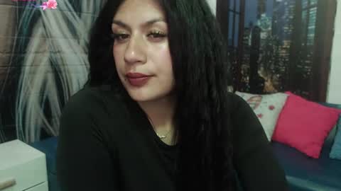 Snapshot of gigi_gilt_ chatting on July 28, 2:57 pm Gigi 3 online show from July 28, 2:57 pm