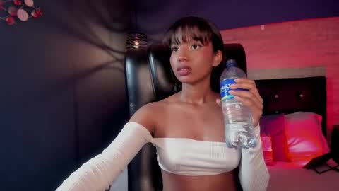 GIGI online show from January 30, 5:09 am