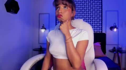 GIGI online show from February 27, 8:39 am