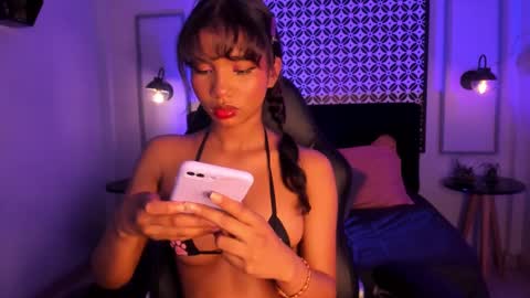 GIGI online show from March 11, 4:54 am