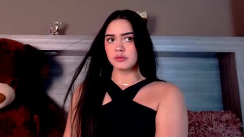 gigi wilden online show from February 19, 11:06 am