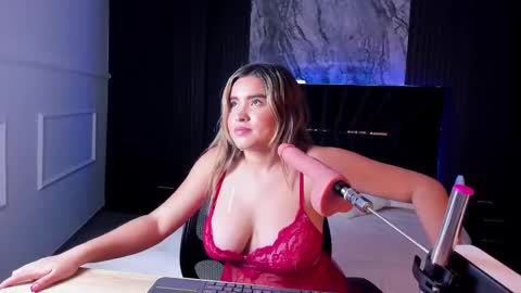 Gigi Doll online show from February 13, 2:31 pm