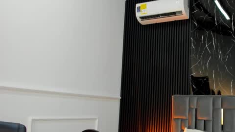 Gigi Doll online show from February 2, 11:31 am